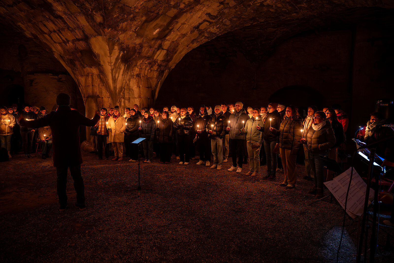Weihnachtliche Klänge im Munot mit Chor, Vokalensemble, kleinem Orchester & Band