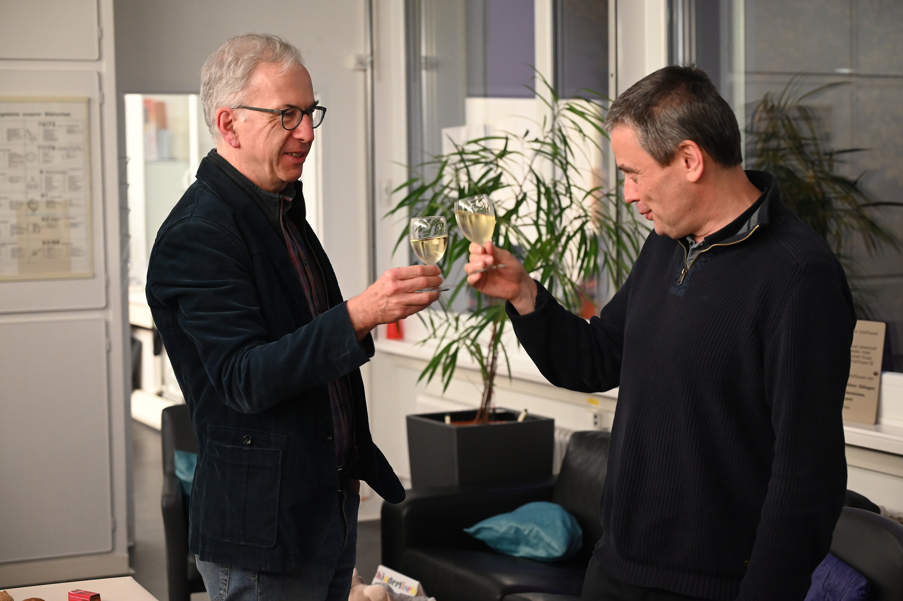 Zum Jubiläum wir angestossen